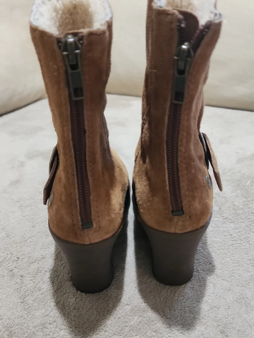 UGG In Very Good Condition  Brown Suede Wedge Boot with Buckle
